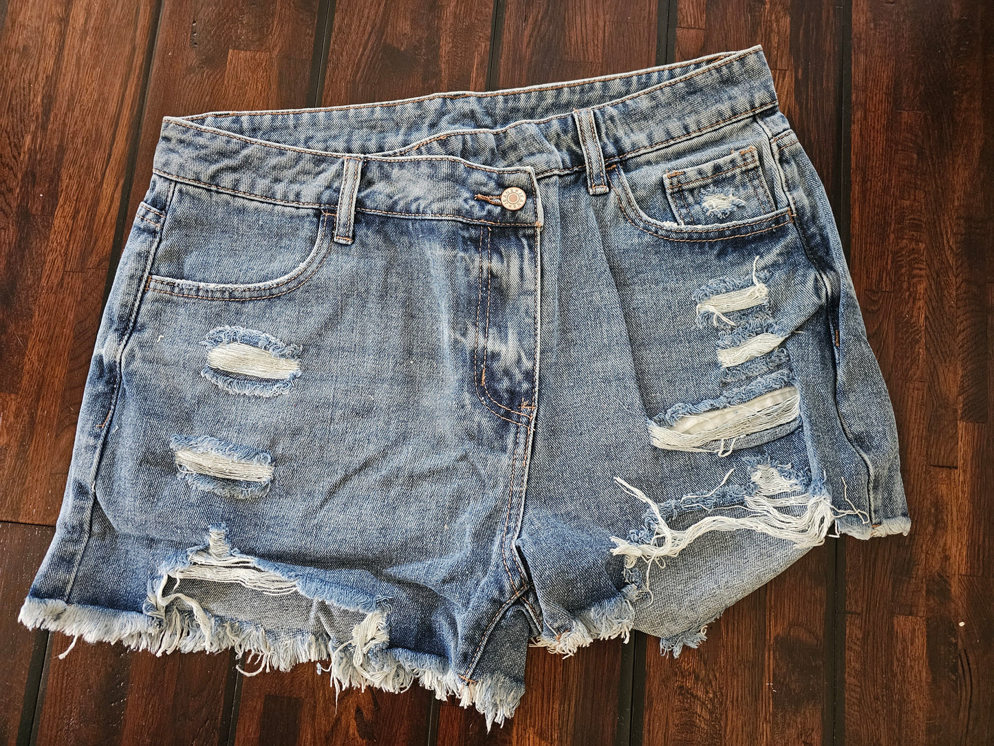 Cross Button Cutoffs